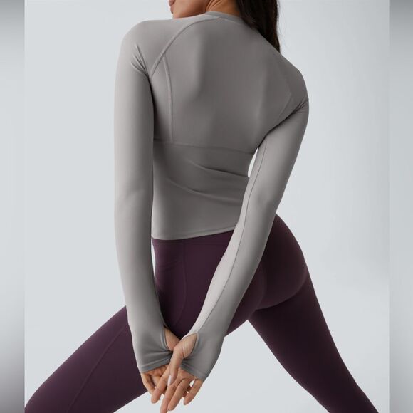 NWT HALARA Yoga Top - Picture 4 of 6